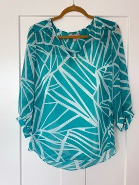 Banana Republic Teal and White V-Neck Blouse with Cami